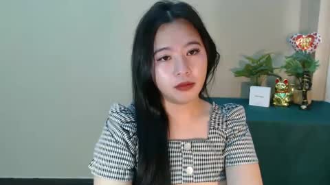 Snapshot of cutie_asianwoman chatting on March 11, 2025, 2:32 am cutie_asianwoman online show from March 11, 2025, 2:32 am