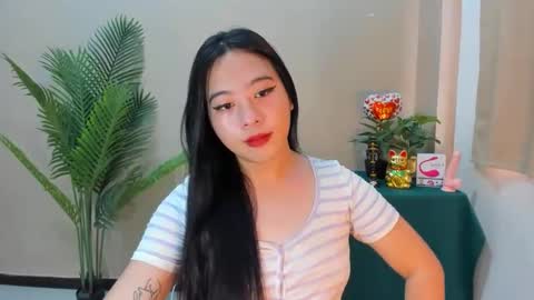 Snapshot of cutie_asianwoman chatting on September 13, 2025, 6:24 am cutie_asianwoman online show from September 13, 2025, 6:24 am
