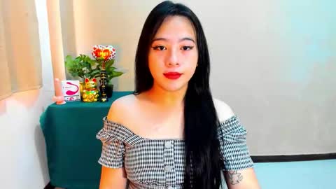 Snapshot of cutie_asianwoman chatting on October 17, 2025, 6:49 am cutie_asianwoman online show from October 17, 2025, 6:49 am