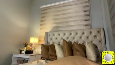 cutie_chinnie online show from March 9, 2026, 9:35 am