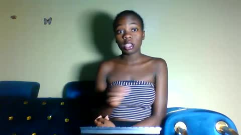 cutieplush online show from May 1, 2026, 7:18 pm
