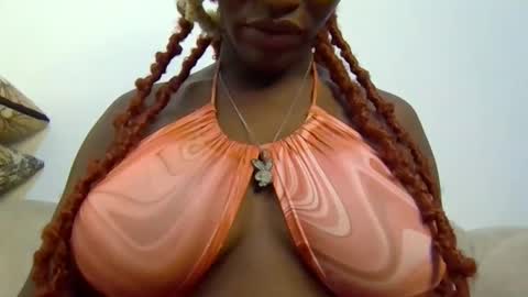 CUTIE online show from April 11, 2026, 9:02 am