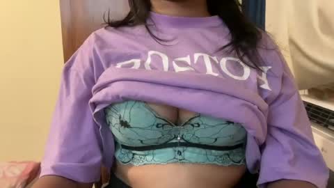 Snapshot of cutie_ruhi chatting on June 23, 2026, 9:51 am Ruhii online show from June 23, 2026, 9:51 am