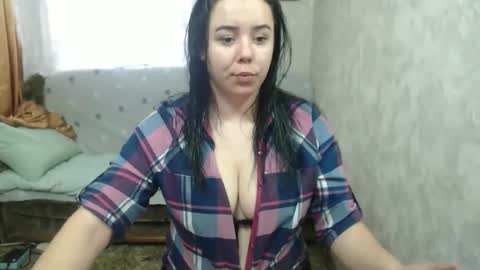 cutiemarine online show from May 1, 2026, 11:04 am