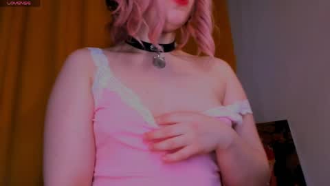 Snapshot of cutiesue chatting on April 28, 2026, 12:53 am CutieSue online show from April 28, 2026, 12:53 am