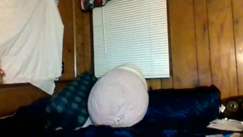 cw16125 online show from April 2, 2026, 8:23 am