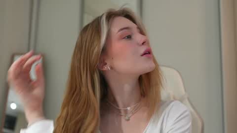 Snapshot of cyberheart_ chatting on January 14, 2025, 2:53 pm EMILY online show from January 14, 2025, 2:53 pm