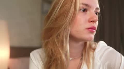 Snapshot of cyberheart_ chatting on October 15, 2025, 4:18 pm EMILY online show from October 15, 2025, 4:18 pm