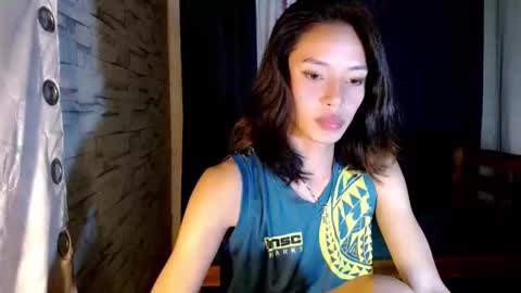 cyd_twink online show from April 17, 2026, 10:51 am