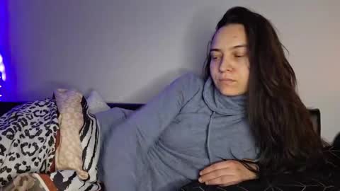 Snapshot of cyndee_winter chatting on December 20, 2024, 6:24 pm Cyndee Winter online show from December 20, 2024, 6:24 pm