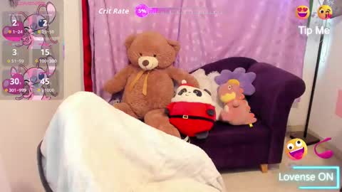 Cynthia online show from December 1, 2025, 2:33 pm