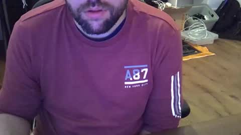 Snapshot of cyrsug chatting on October 20, 2025, 2:06 pm cyrsug online show from October 20, 2025, 2:06 pm