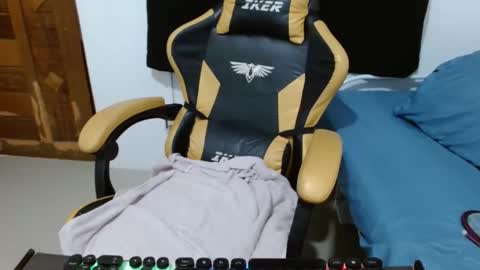 Snapshot of czarina69 chatting on February 13, 2026, 5:47 am czarina69 online show from February 13, 2026, 5:47 am