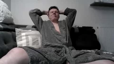 Snapshot of czerbis chatting on December 30, 2024, 9:19 pm czerbis online show from December 30, 2024, 9:19 pm