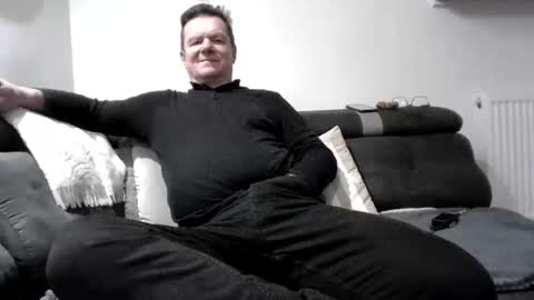 Snapshot of czerbis chatting on January 24, 2025, 6:24 am czerbis online show from January 24, 2025, 6:24 am