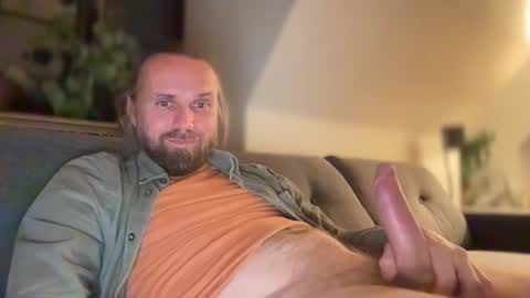 Snapshot of d0n_gi0vanni chatting on April 18, 2026, 8:53 pm d0n_gi0vanni online show from April 18, 2026, 8:53 pm