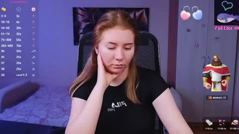 Snapshot of d0nna_ chatting on September 17, 2025, 6:59 am Donna online show from September 17, 2025, 6:59 am