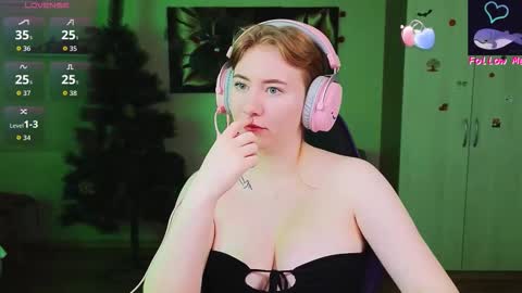 Snapshot of d0nna_ chatting on November 30, 2025, 5:17 pm Donna online show from November 30, 2025, 5:17 pm