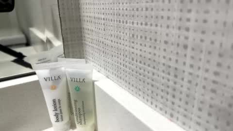 Snapshot of d3luluxx chatting on December 19, 2025, 6:26 pm d3luluxx online show from December 19, 2025, 6:26 pm