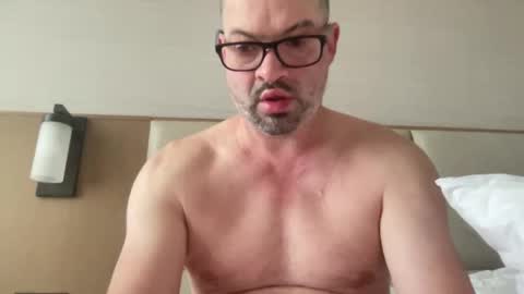 Snapshot of d4ddy858 chatting on November 5, 2025, 12:27 pm d4ddy858 online show from November 5, 2025, 12:27 pm