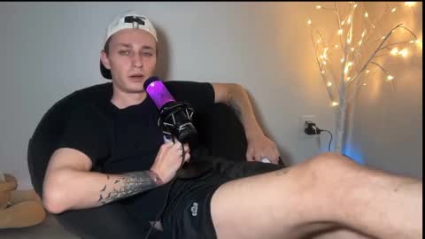 Snapshot of da_danya chatting on September 27, 2025, 3:55 am da_danya online show from September 27, 2025, 3:55 am