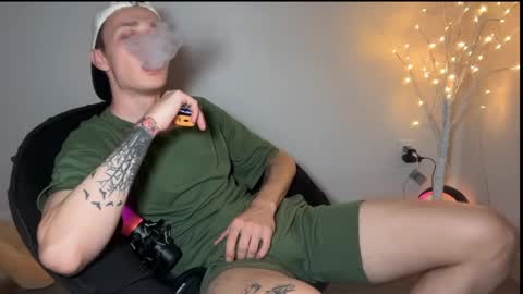 Snapshot of da_danya chatting on October 2, 2025, 1:12 am da_danya online show from October 2, 2025, 1:12 am