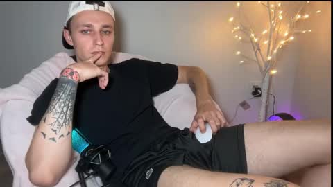 Snapshot of da_danya chatting on October 4, 2025, 3:59 am da_danya online show from October 4, 2025, 3:59 am