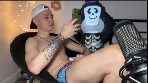 Snapshot of da_danya chatting on October 9, 2025, 1:47 am da_danya online show from October 9, 2025, 1:47 am