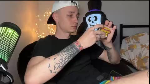 Snapshot of da_danya chatting on October 13, 2025, 2:11 am da_danya online show from October 13, 2025, 2:11 am