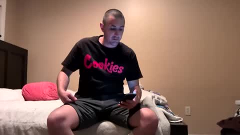da_man411212 online show from May 20, 2026, 7:25 am