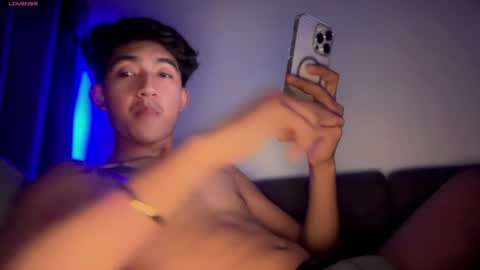 Snapshot of daario_nahariss chatting on January 4, 2025, 1:42 am online show from January 4, 2025, 1:42 am