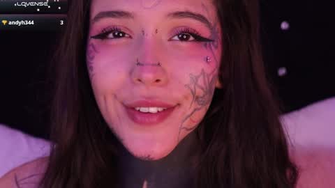 Snapshot of daarlene chatting on February 21, 2025, 6:37 pm Darlene online show from February 21, 2025, 6:37 pm