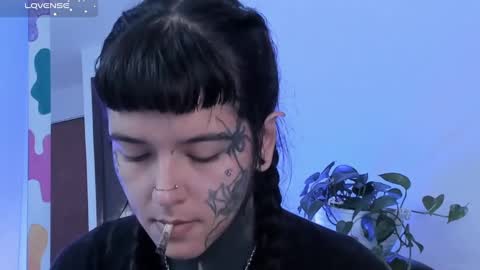 Snapshot of daarlene chatting on March 11, 2025, 10:29 am Darlene online show from March 11, 2025, 10:29 am