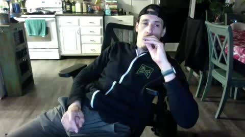 dabbylonglegs online show from February 4, 2025, 4:26 am