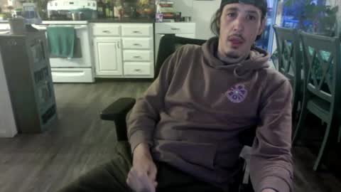 dabbylonglegs online show from February 28, 2025, 12:20 pm