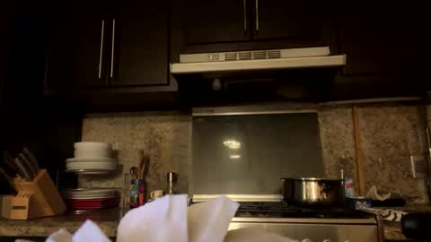 Snapshot of dabeibe chatting on February 1, 2026, 7:29 am Jewbb online show from February 1, 2026, 7:29 am