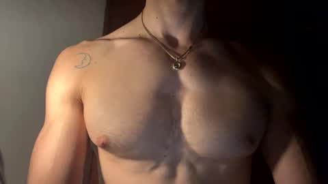 Snapshot of dabeibe chatting on February 3, 2026, 7:46 am Jewbb online show from February 3, 2026, 7:46 am