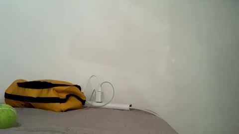 Snapshot of dabeibe chatting on March 9, 2026, 8:35 pm Jewbb online show from March 9, 2026, 8:35 pm