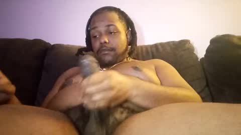 Snapshot of daboss233 chatting on February 4, 2025, 12:29 am Saucy papi online show from February 4, 2025, 12:29 am