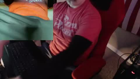 DadBodDude01 online show from June 29, 2026, 2:50 pm