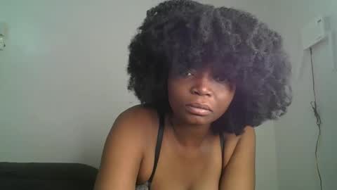 daddyiestoy online show from September 18, 2025, 2:35 am