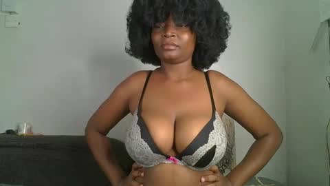 daddyiestoy online show from September 30, 2025, 3:06 pm