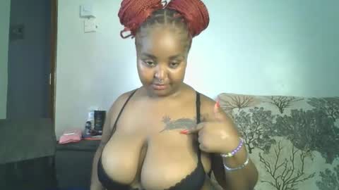 daddyiestoy online show from October 14, 2025, 7:58 pm