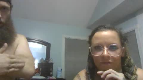 Snapshot of daddy48069 chatting on September 21, 2025, 10:28 am Daddyrock48069 online show from September 21, 2025, 10:28 am