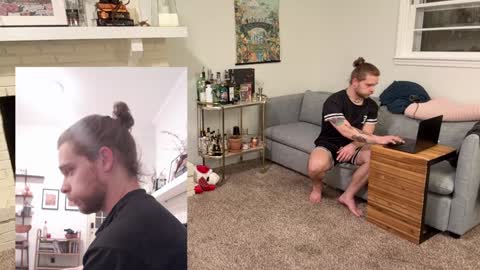 Snapshot of daddydaydrinkz chatting on December 12, 2024, 4:59 am DaddydayDrinkz online show from December 12, 2024, 4:59 am