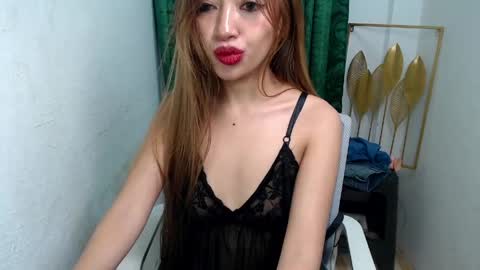 daddys_giirl69 online show from April 18, 2026, 3:38 pm