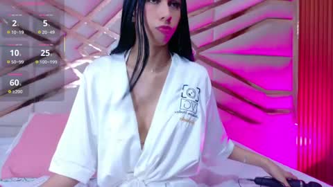 Antonella  online show from May 18, 2026, 12:00 pm