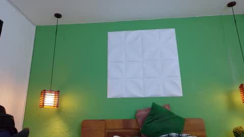 Snapshot of daddys_little_secrett chatting on February 14, 2025, 5:14 pm Valen online show from February 14, 2025, 5:14 pm