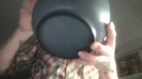 Snapshot of daddyshytbyrd chatting on March 8, 2026, 5:44 am Daddyshytbyrd online show from March 8, 2026, 5:44 am