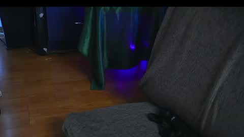 daddyslittleslutfox online show from May 27, 2026, 12:46 pm